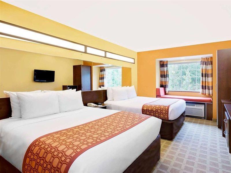 Microtel Inn & Suites By Wyndham Princeton Exteriör bild