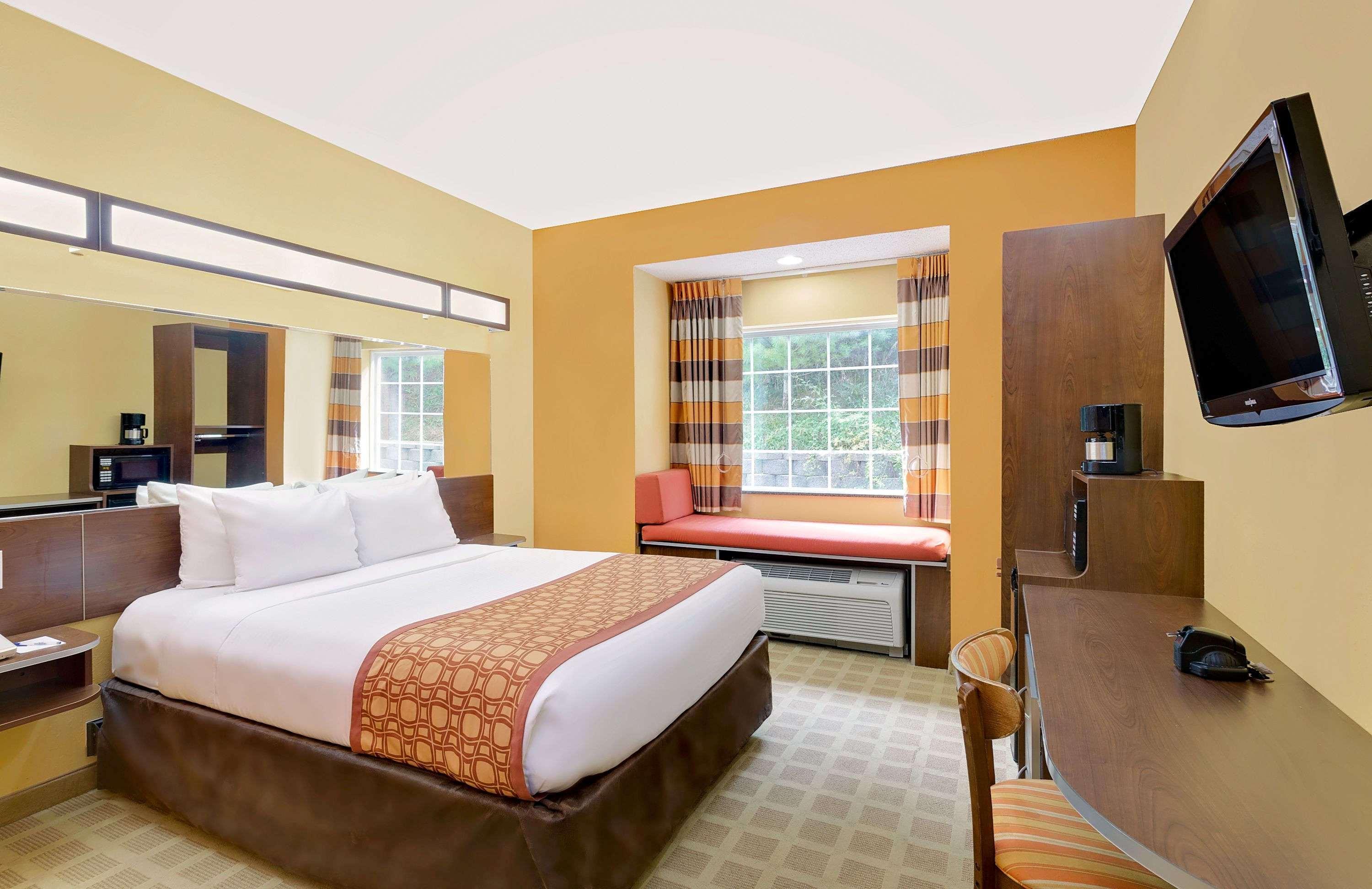 Microtel Inn & Suites By Wyndham Princeton Exteriör bild