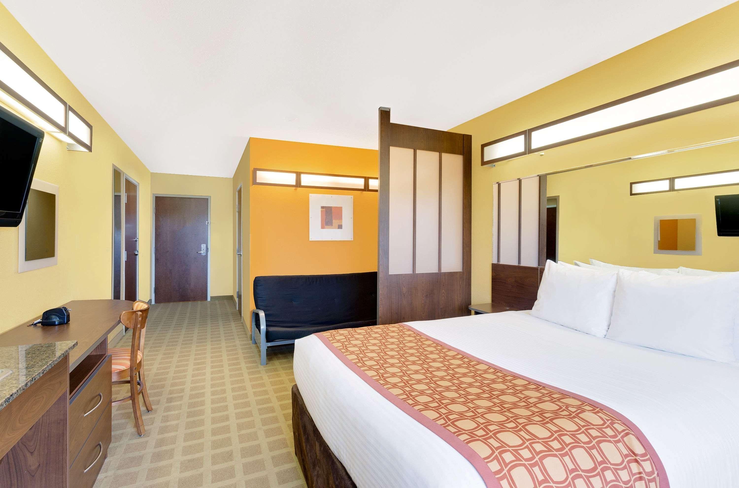 Microtel Inn & Suites By Wyndham Princeton Exteriör bild