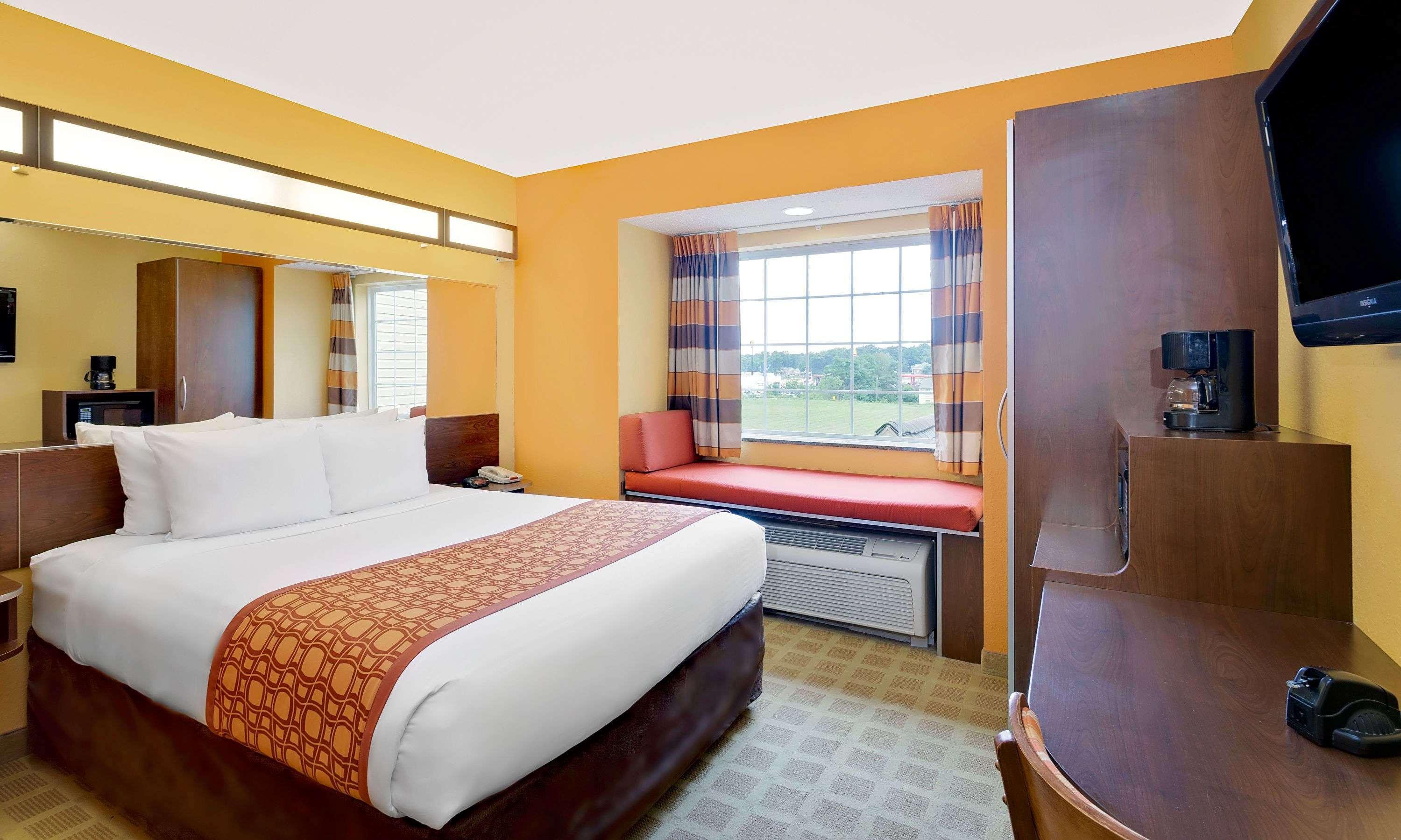 Microtel Inn & Suites By Wyndham Princeton Exteriör bild