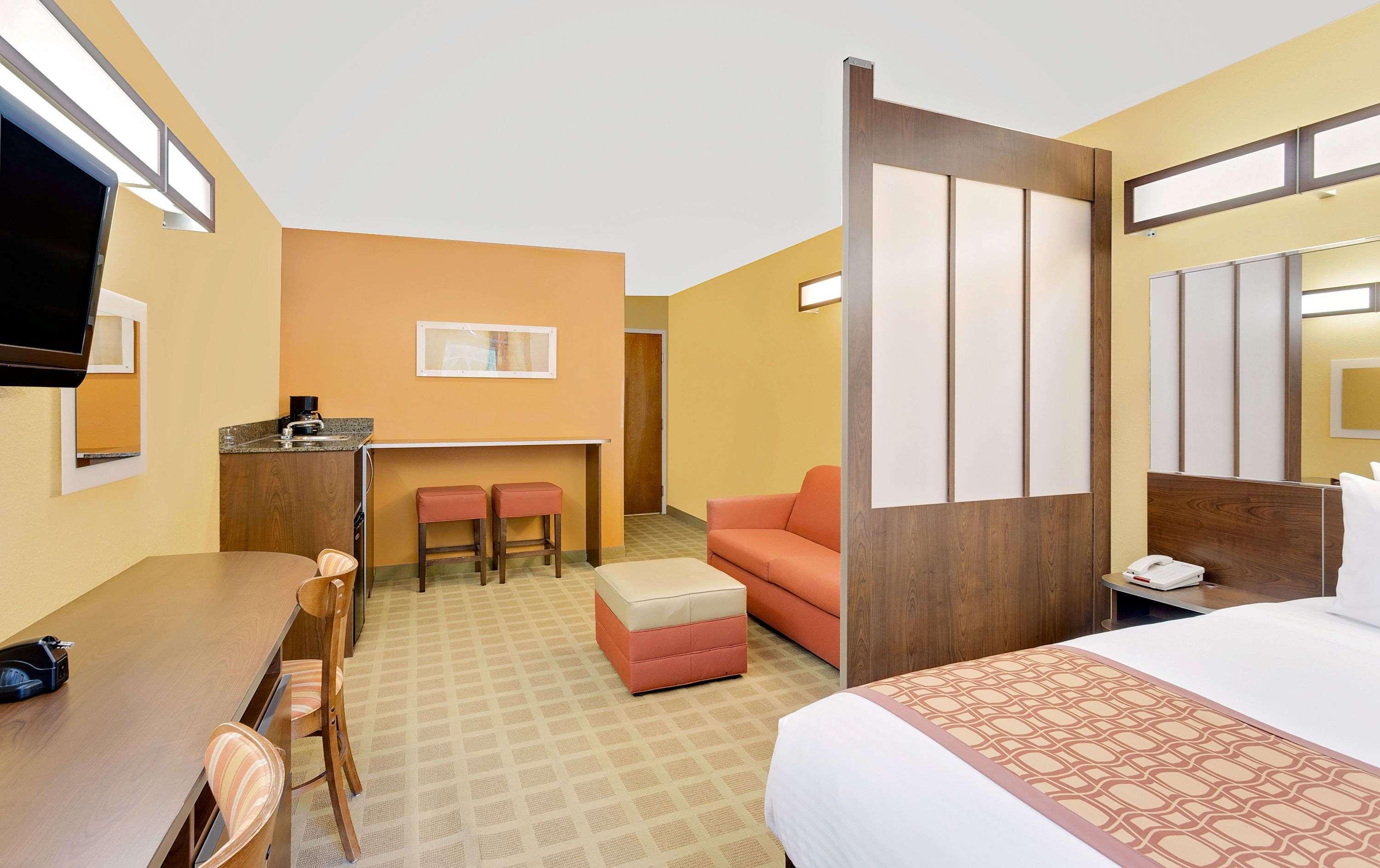 Microtel Inn & Suites By Wyndham Princeton Exteriör bild